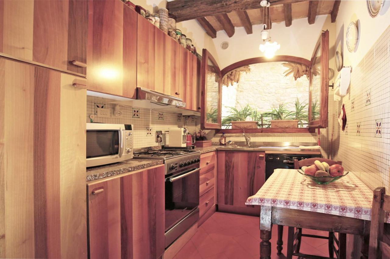 Apartment In B&B Del Giglio San Donato in Poggio Kültér fotó